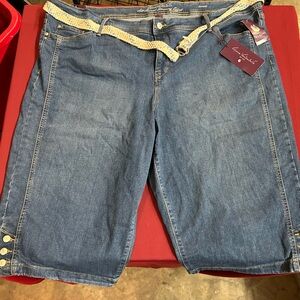 Gloria Vanderbilt Jean Shorts